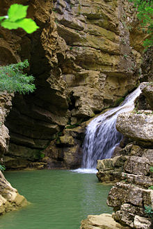 220px-Mirushas_hidden_waterfall.jpg