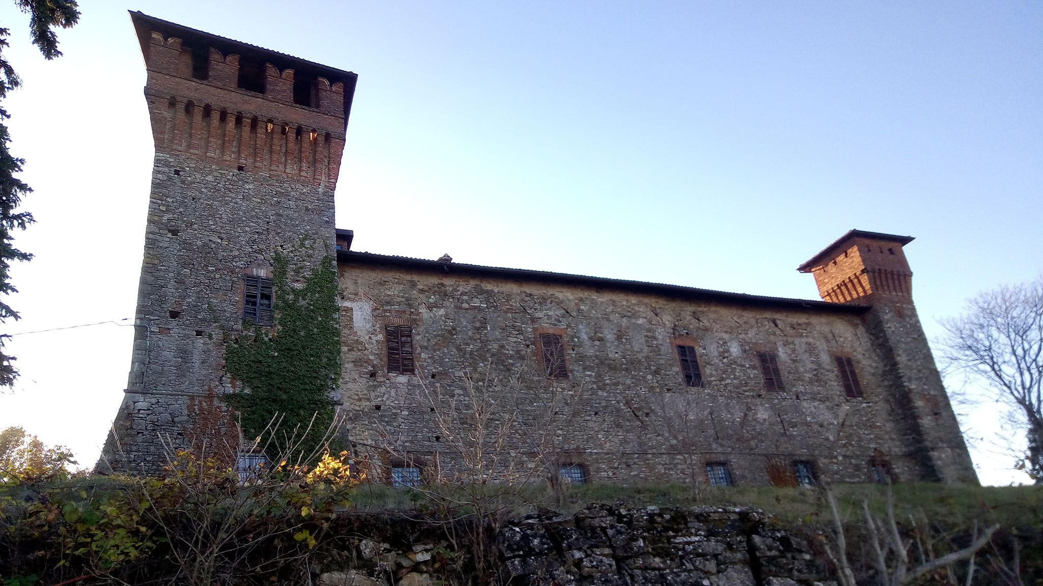 castello x (1).jpg