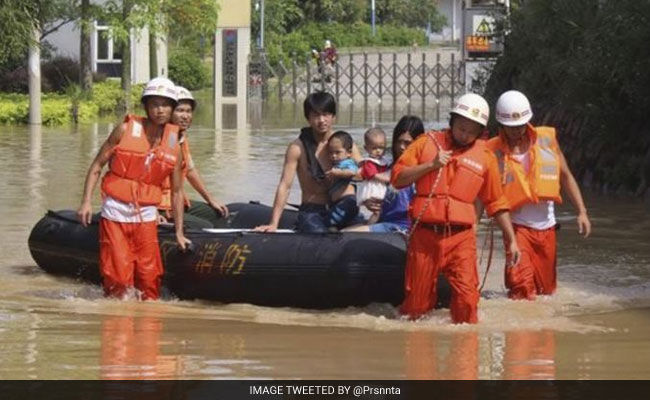 china-floods_650x400_51466236364.jpg