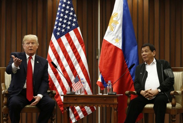 trump duterte.jpg