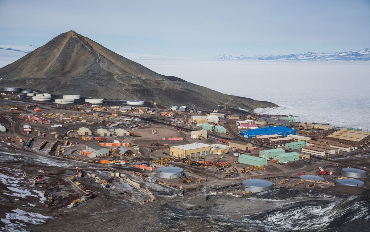 McMurdo Station.jpg