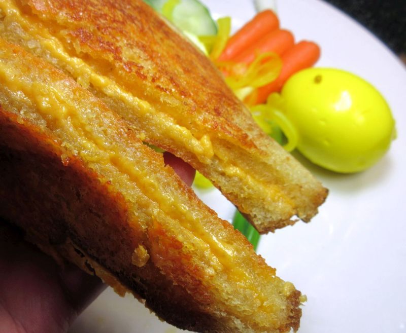 010116grilledcheese2.jpg