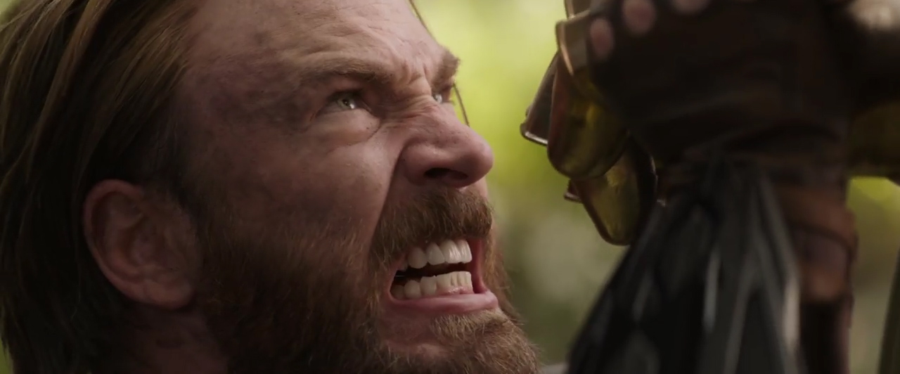 Marvel Studios' Avengers- Infinity War - Official Trailer.00_01_48_19.스틸015.jpg
