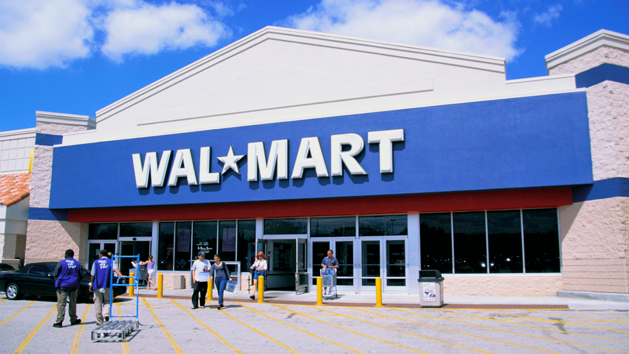 walmart3 (1).gif