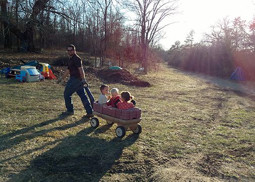 pic of jason w kids.jpg