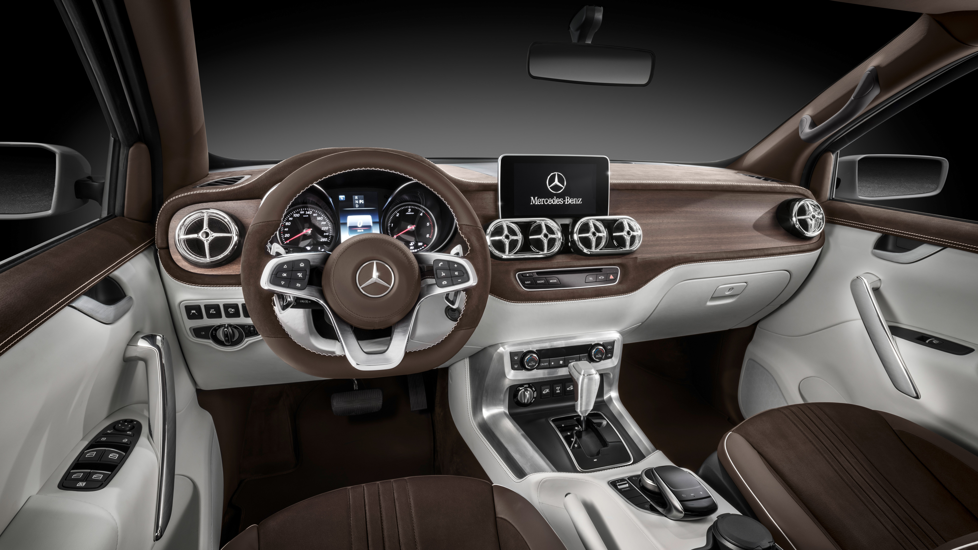 Mercedes X Class pickup interior.jpg