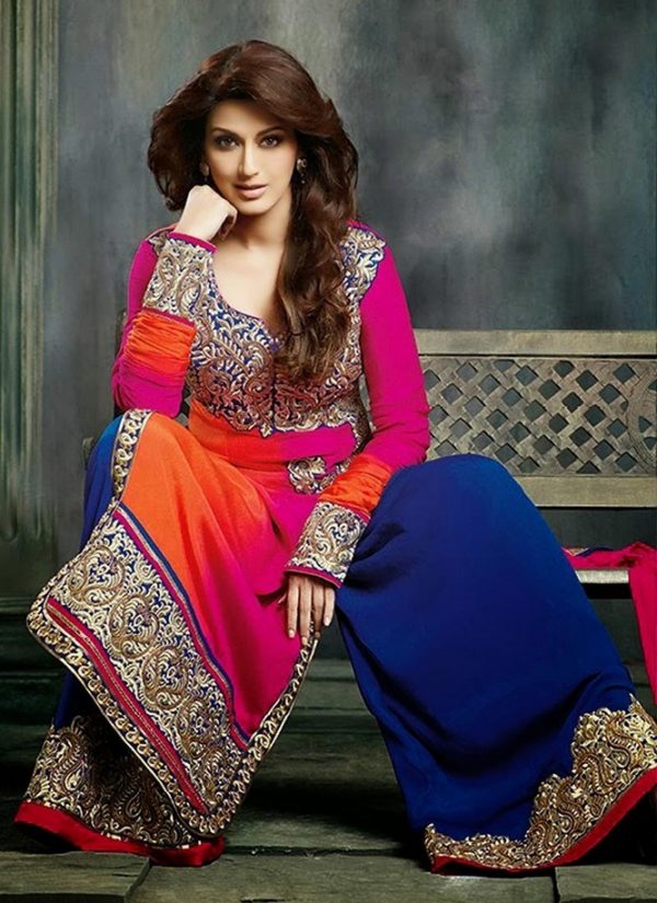 Pakistani-Dresses-Designs-for-Girls-2017-18-1-600x825.jpeg