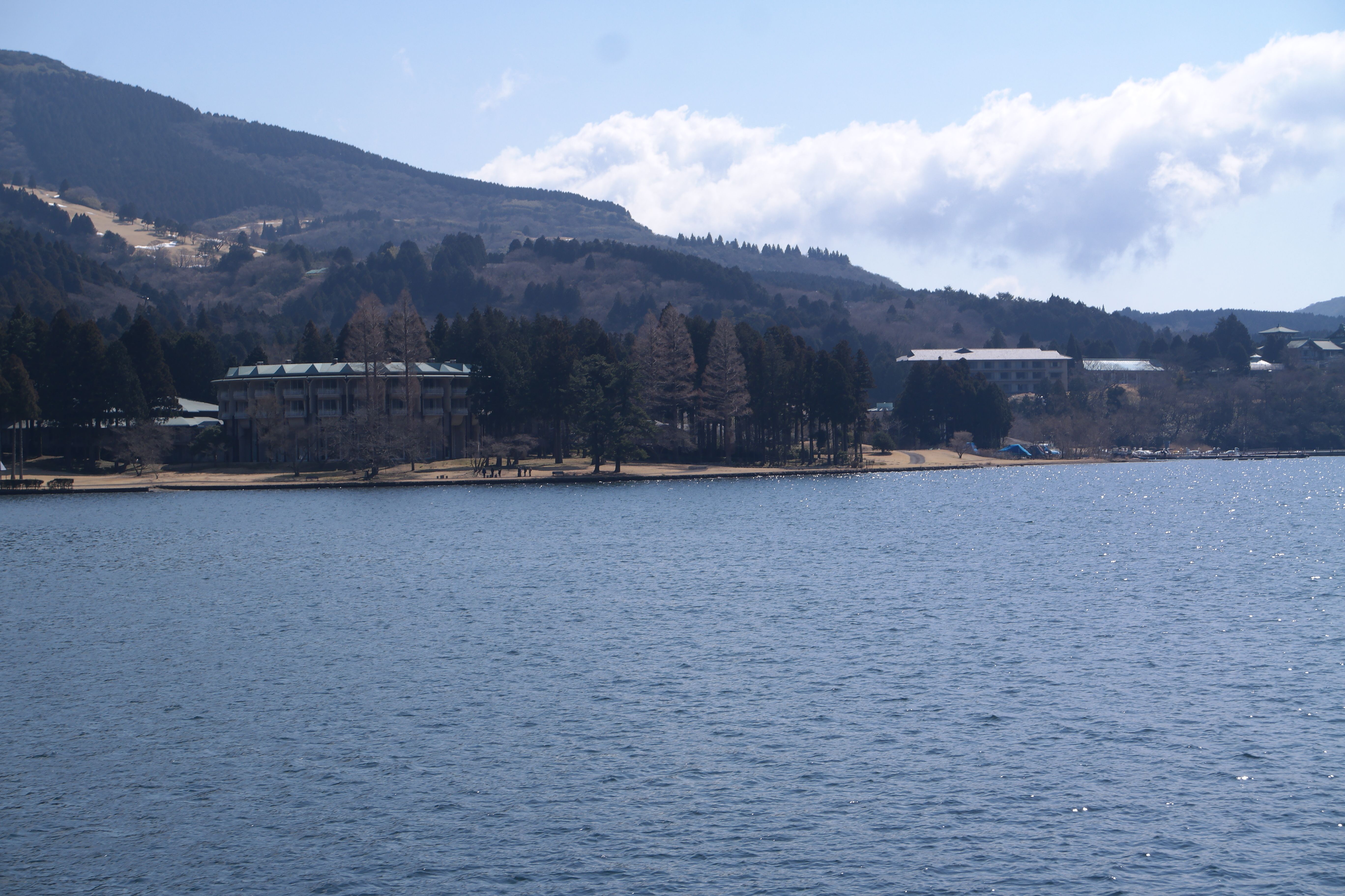 Photo Apr 03, Lake Ashi 5.jpg