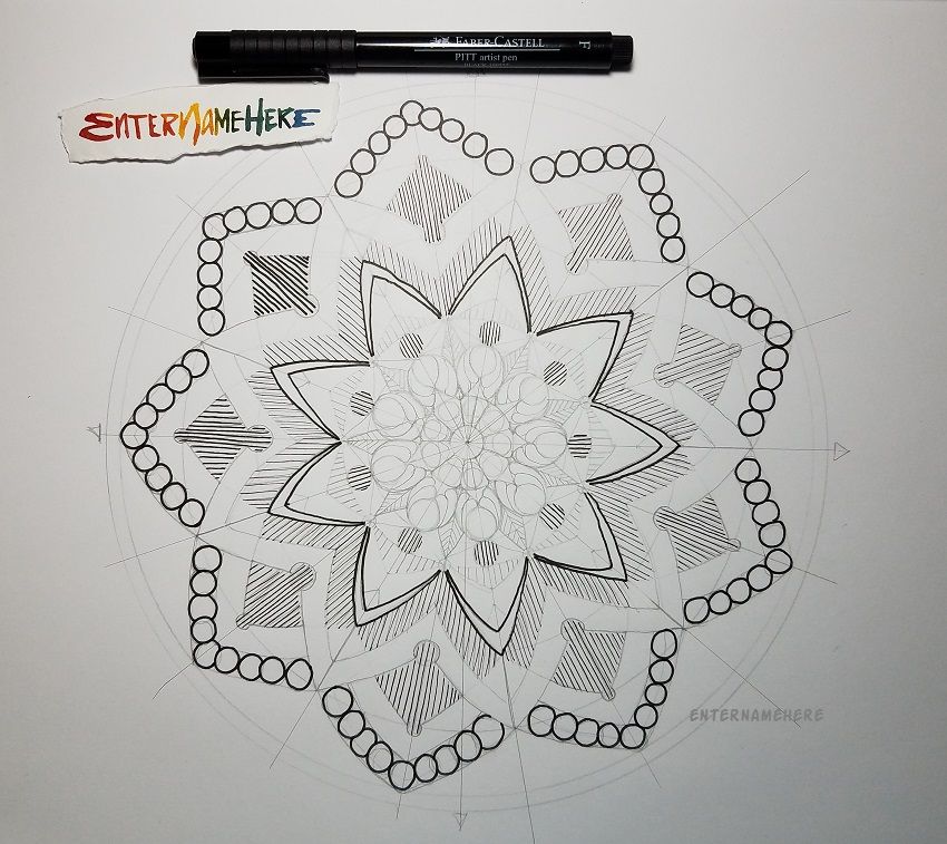 enternamehere-steemit-AMScribbles-day7-pencil-mandala-shapes-geometric-stage3.jpg