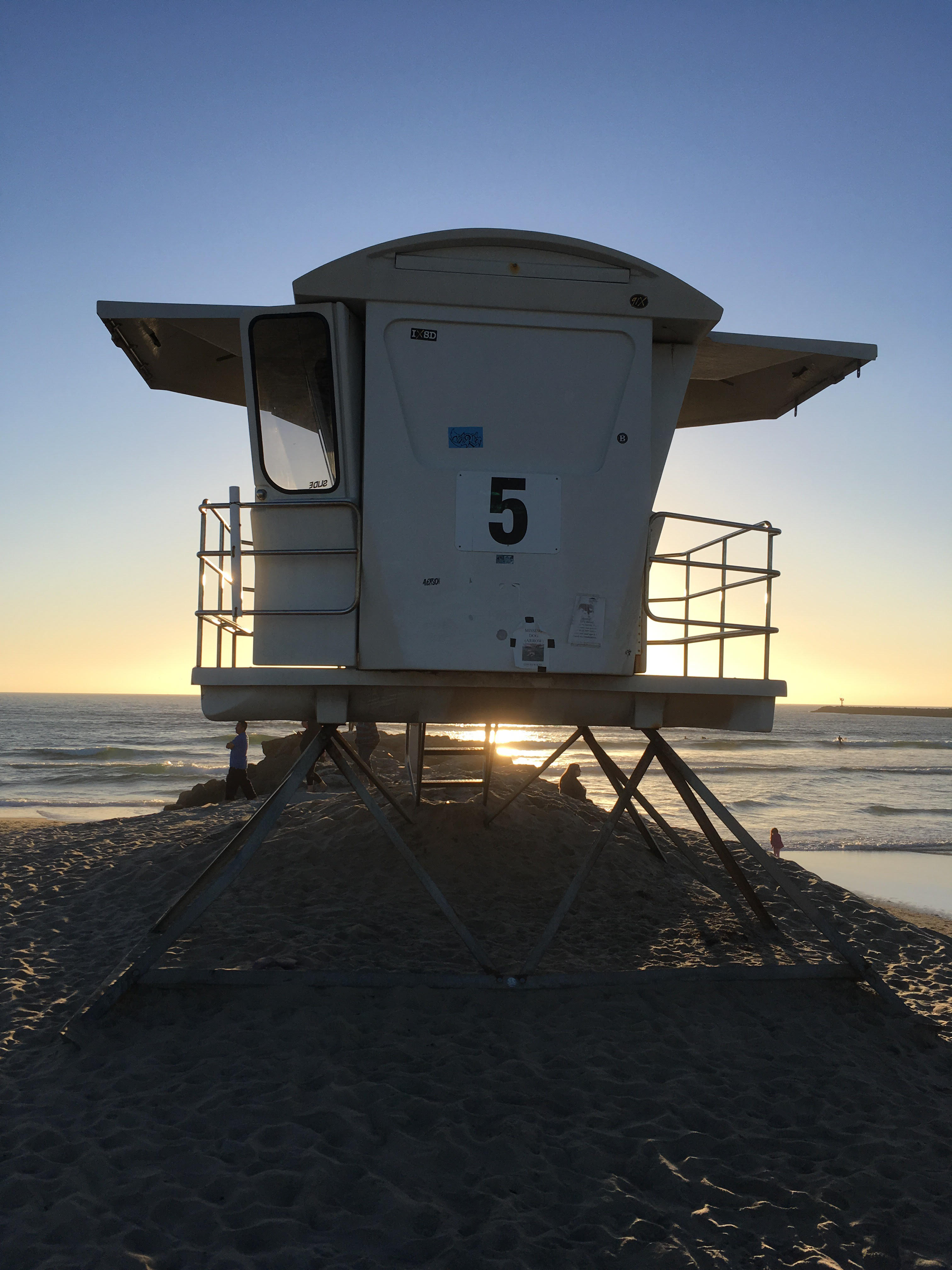 LifeguardTowerNumber5inOceanBeach.jpg