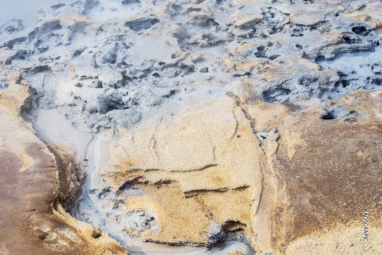 Iceland April (12).jpg