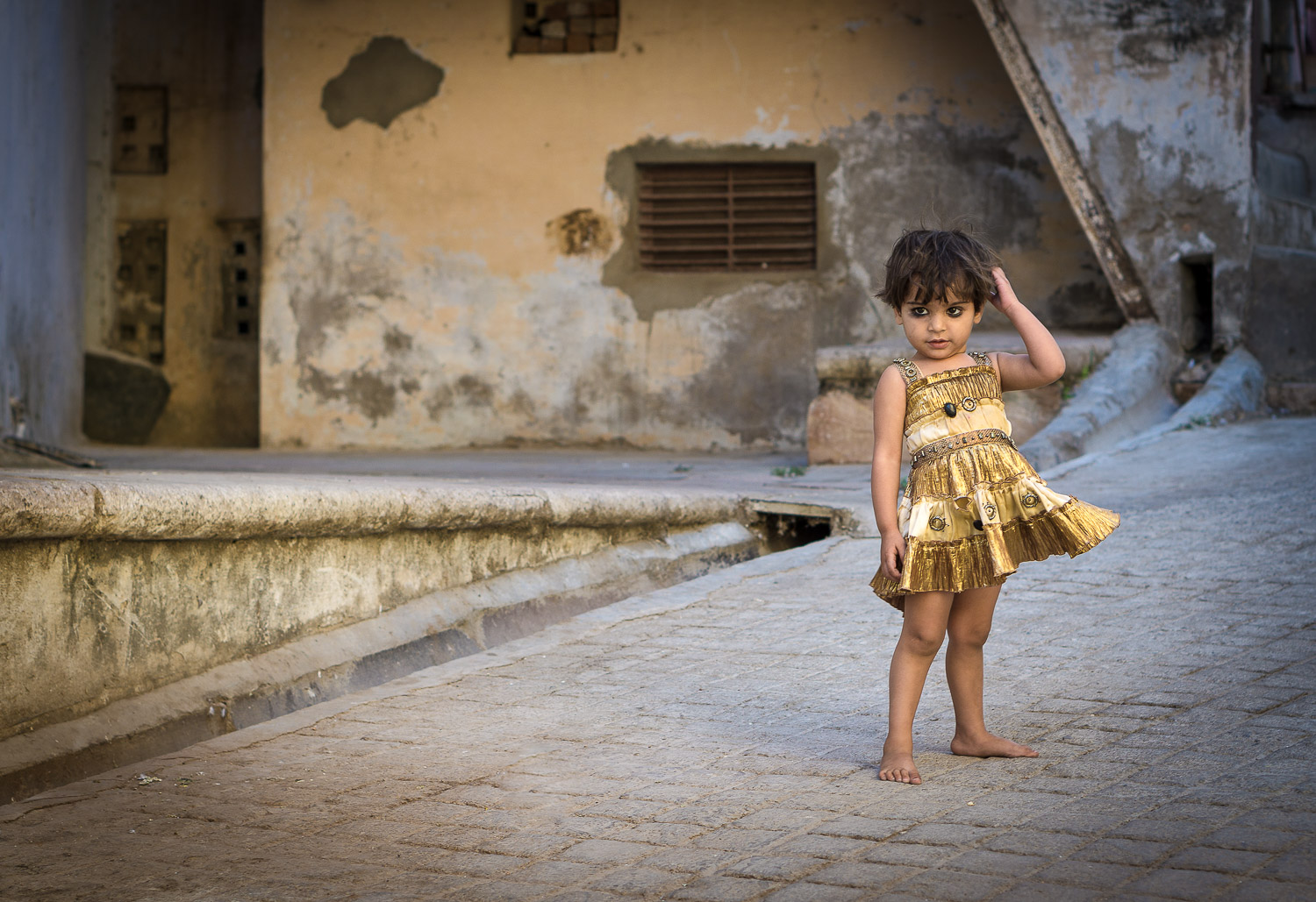 India-Street-Photography-Little-Princess-Girl-Udaipur-Rajasthan.jpg