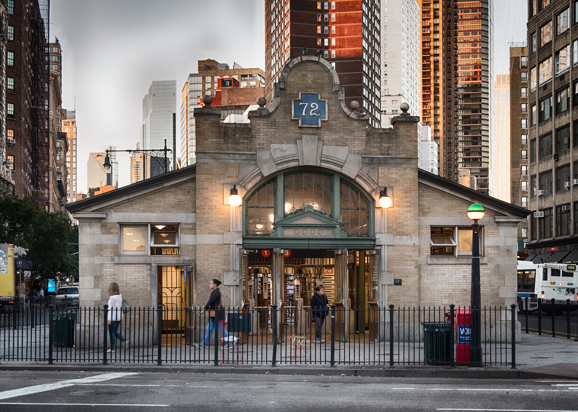 72 St Subway Station.jpg