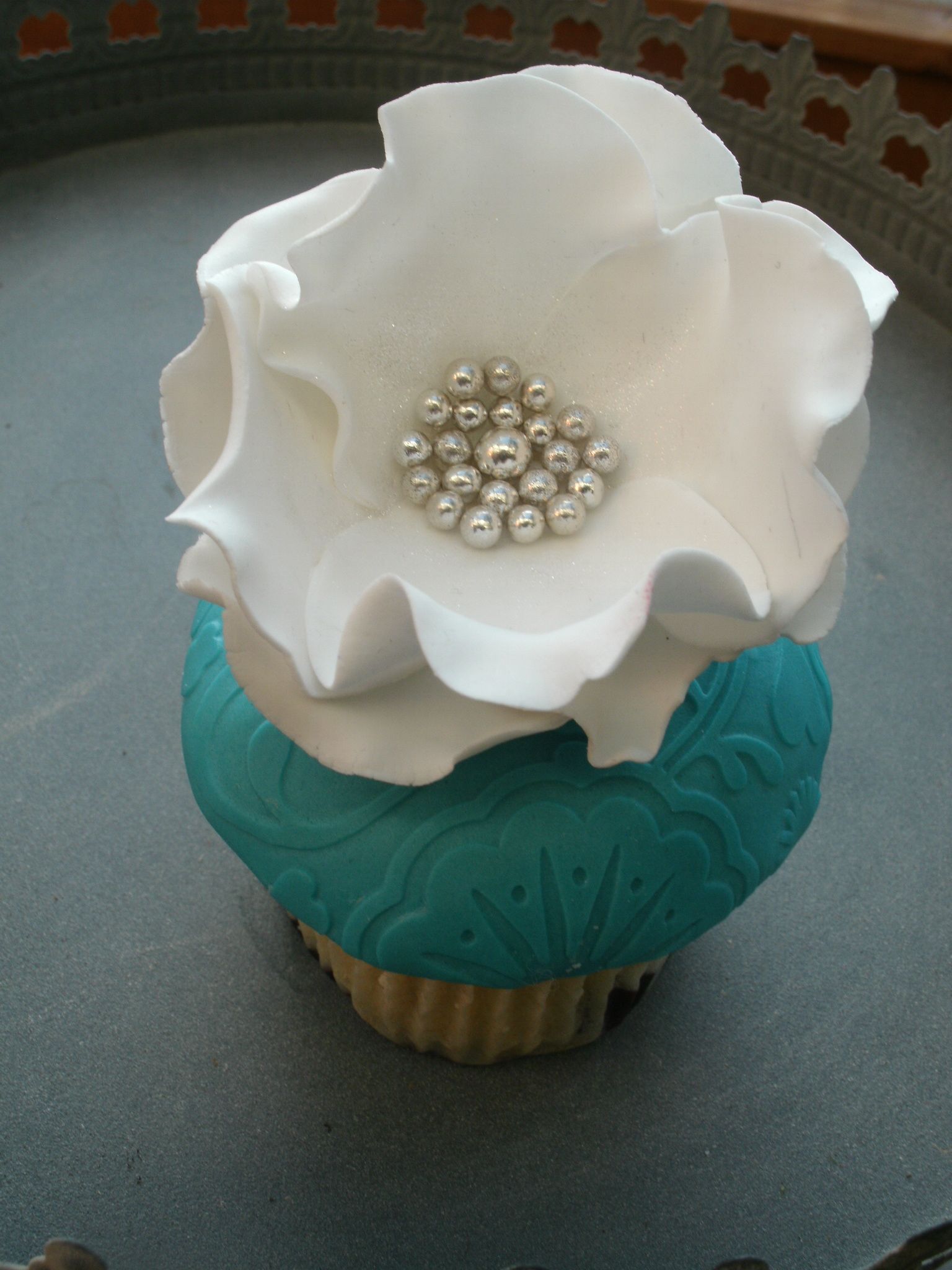 Cupcake Aqua Shabby.JPG