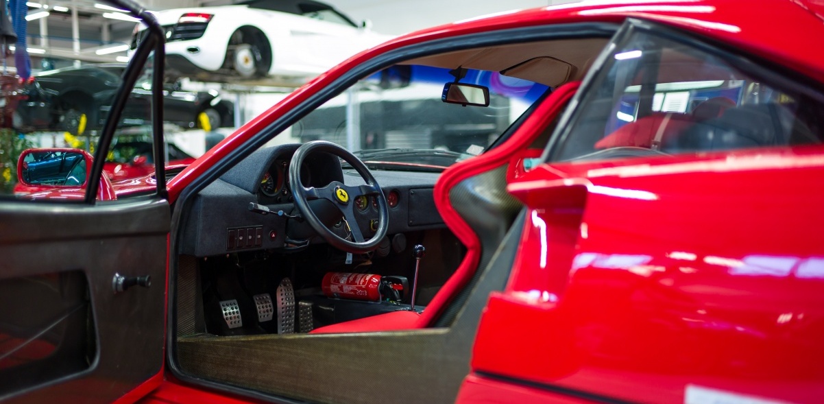 ferrari-f40-16.jpg