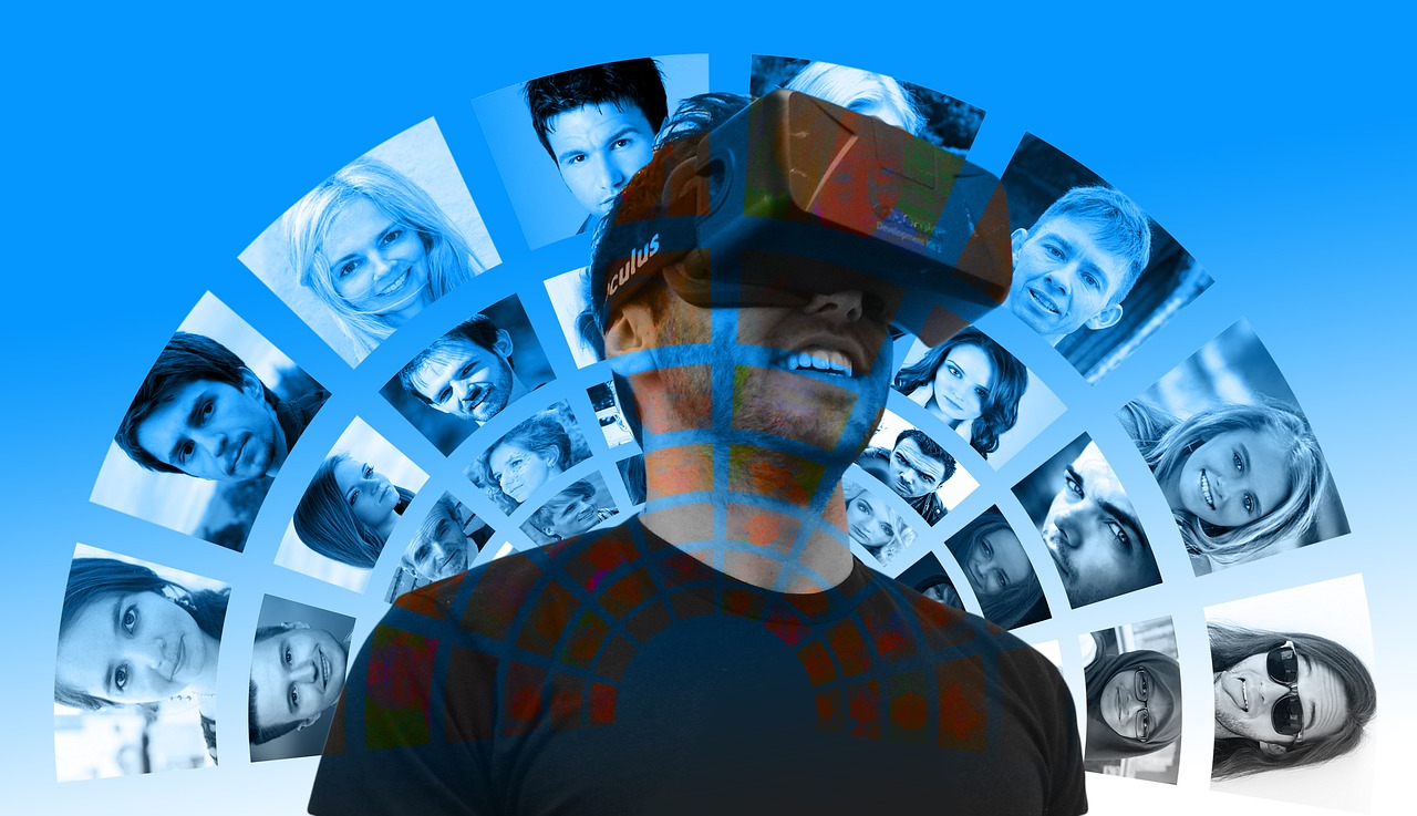 virtual-reality-2229924_1280.jpg