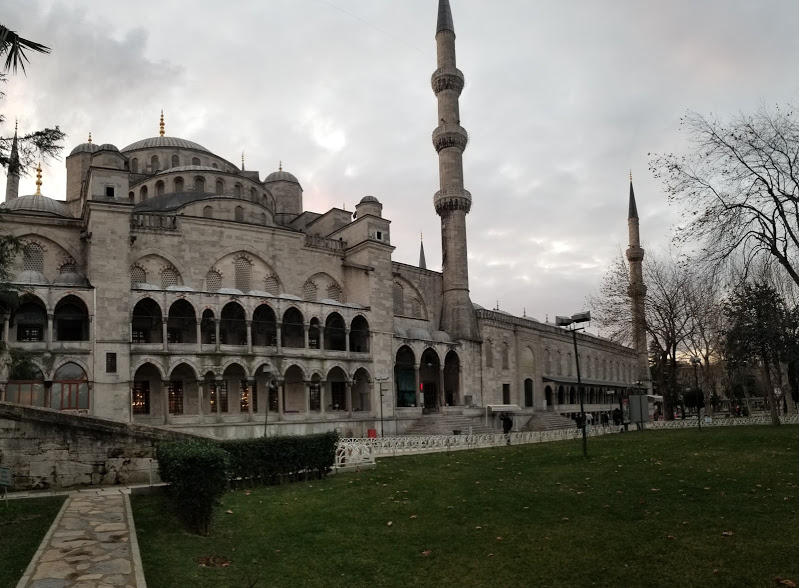 blue mosque 2.jpg