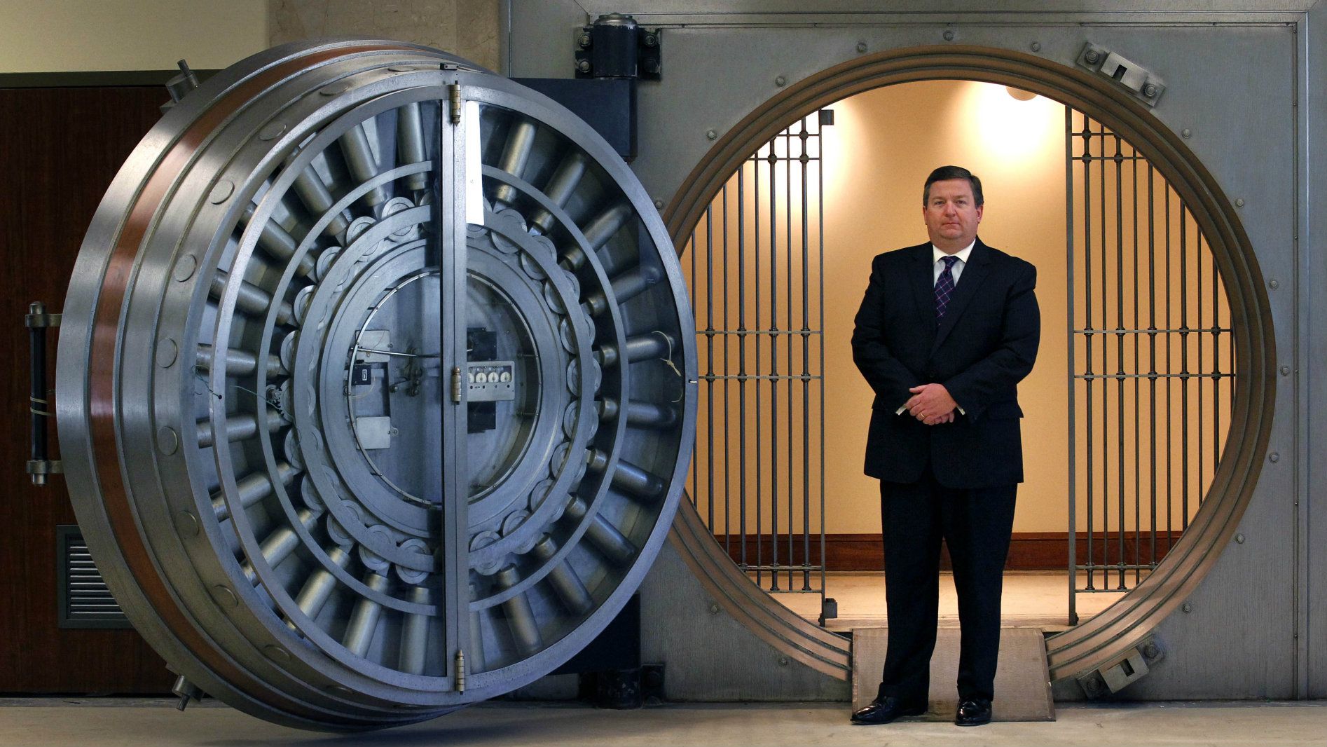 bank vault.jpg