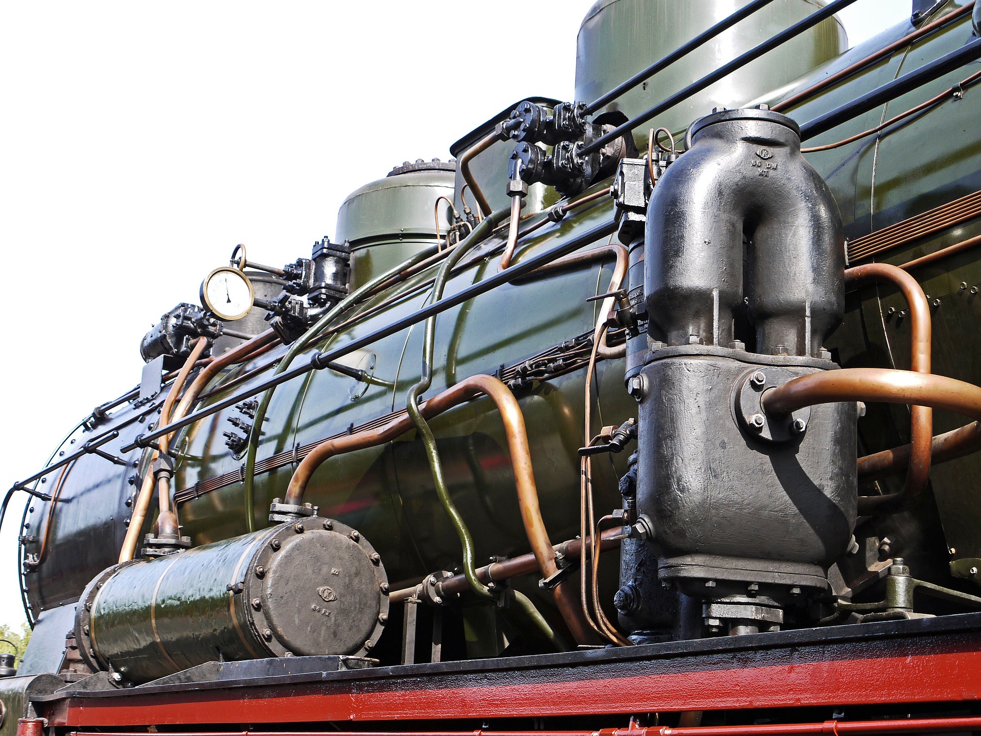 steam-locomotive-2536324_1920.jpg