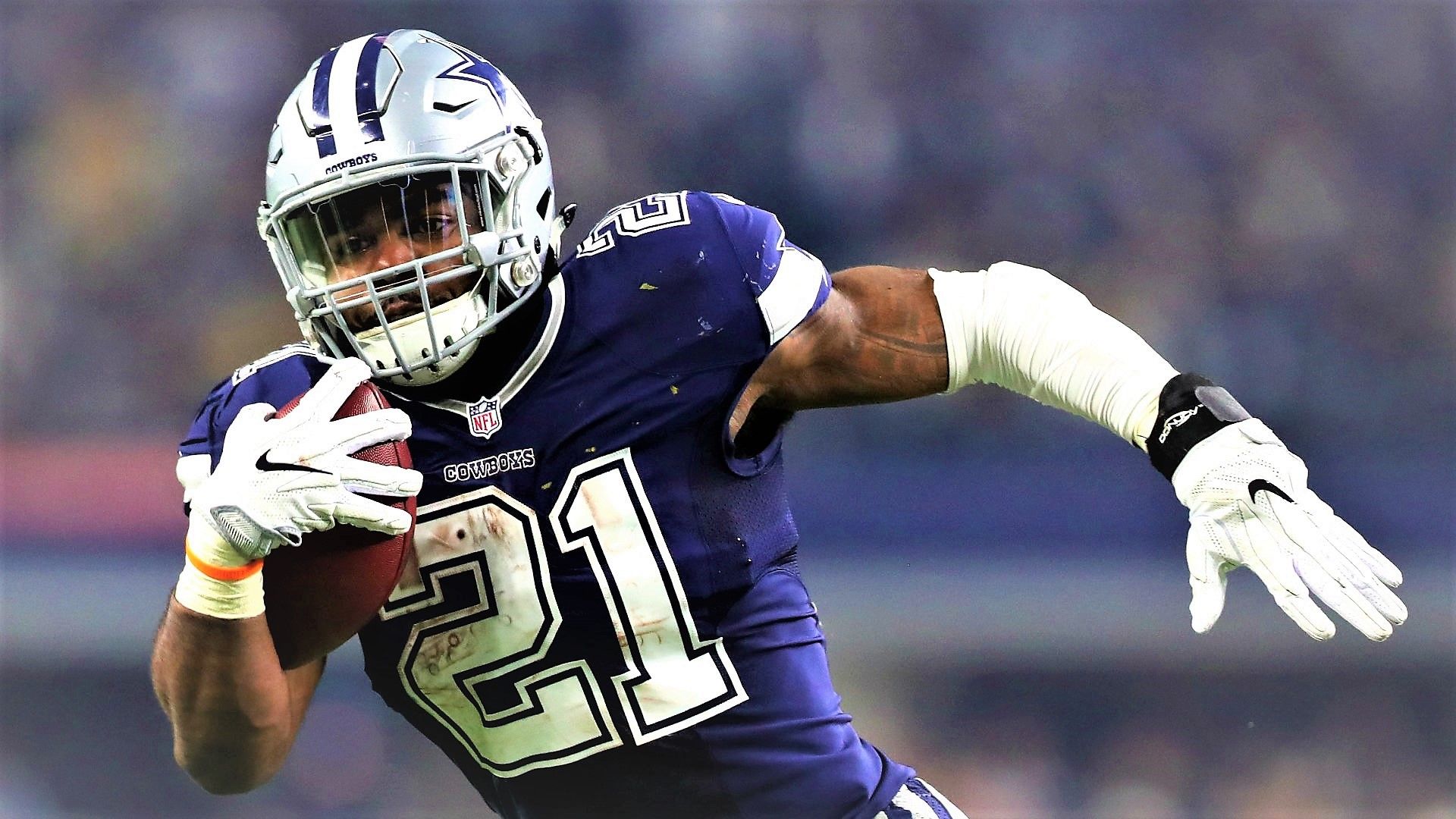 ezekiel-elliott-010317-getty-ftrjpg_17jiefcutqbms1nuox9lghssfn.jpg