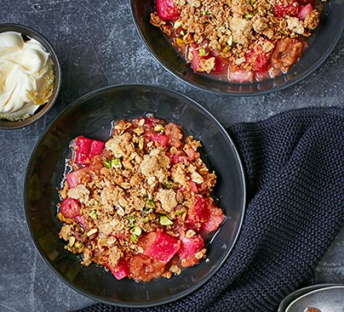 rhubarb-ginger-crumble.jpg