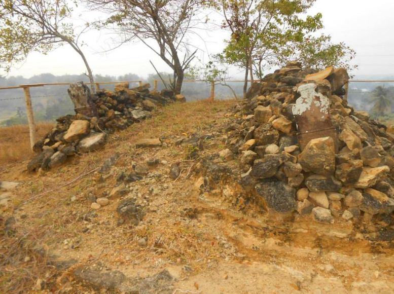 MAKAM TGK TEULAGA MANEH