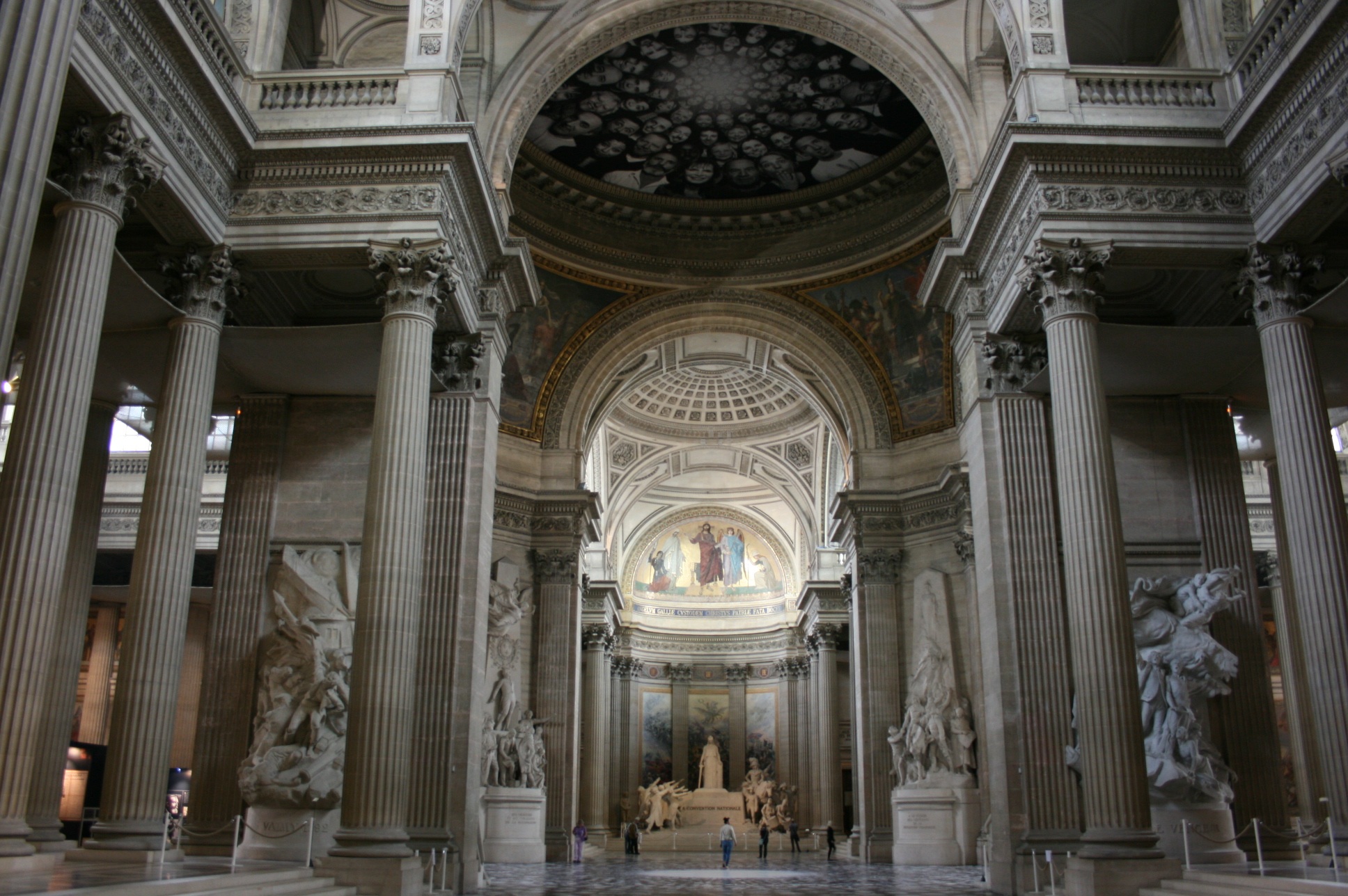 pantheon-487113.jpg