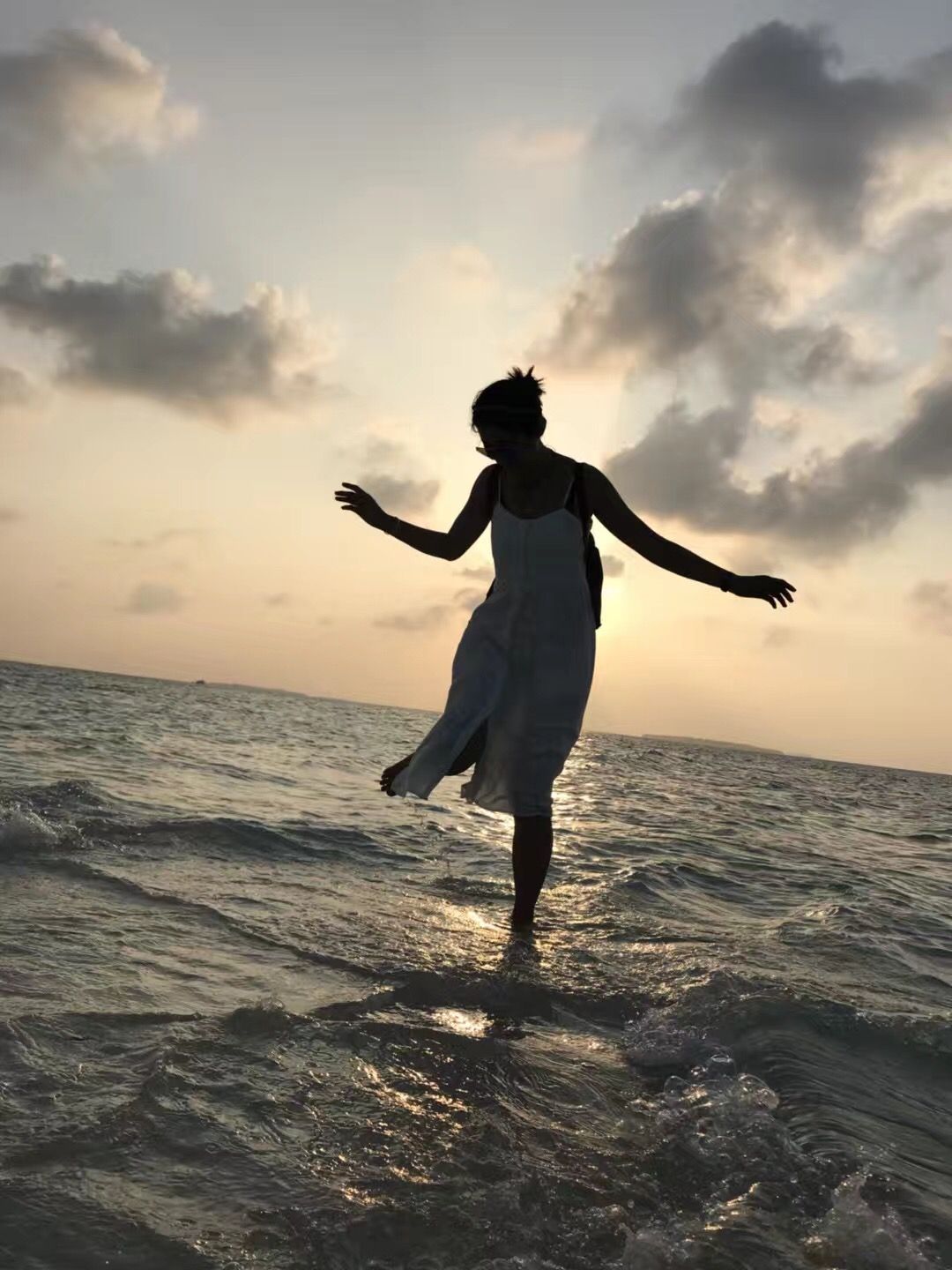 去马尔代夫该带些什么去，又该带什么回来 | 月旦评