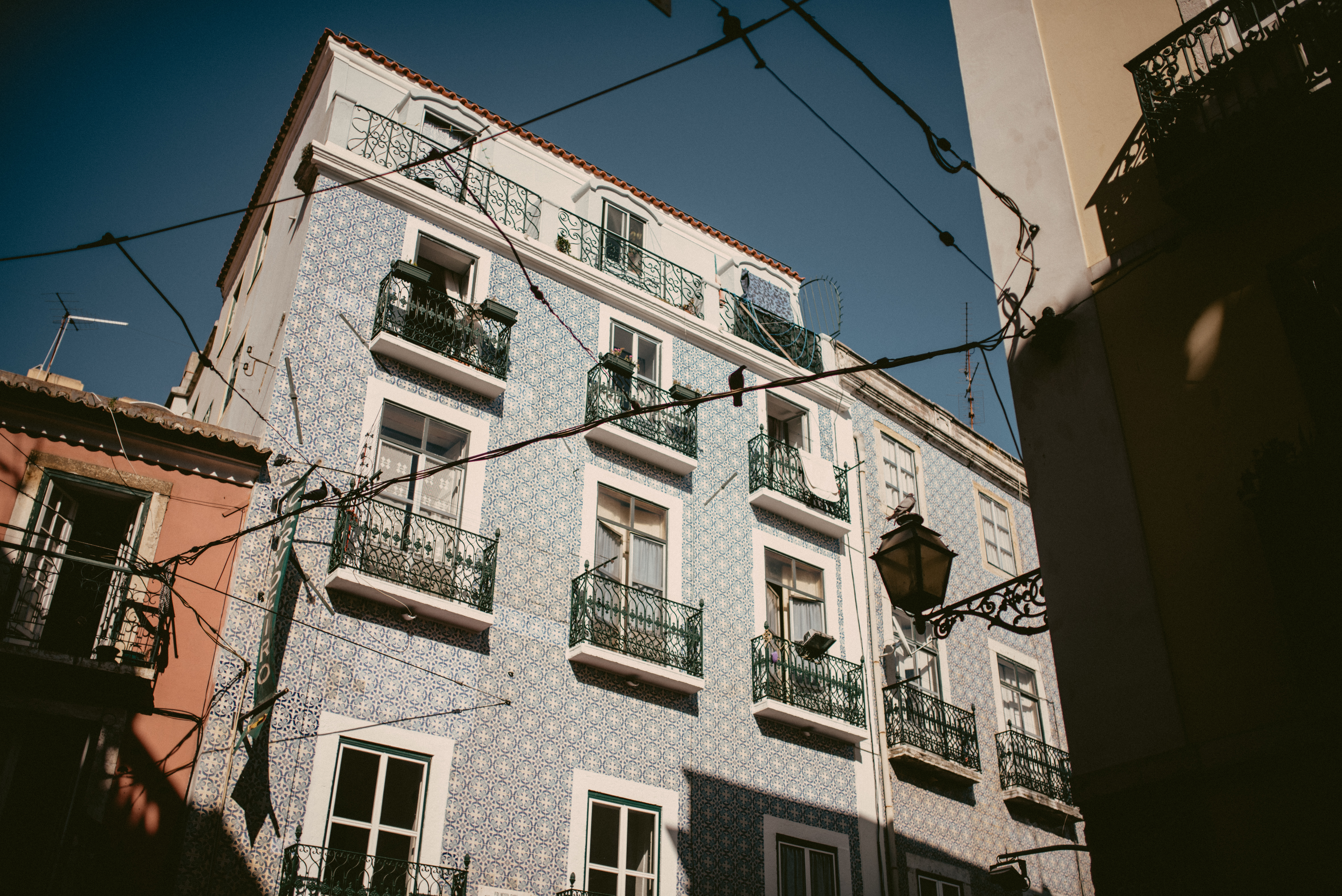 Lisbon Photographer - Dallas & Sabrina -12.jpg