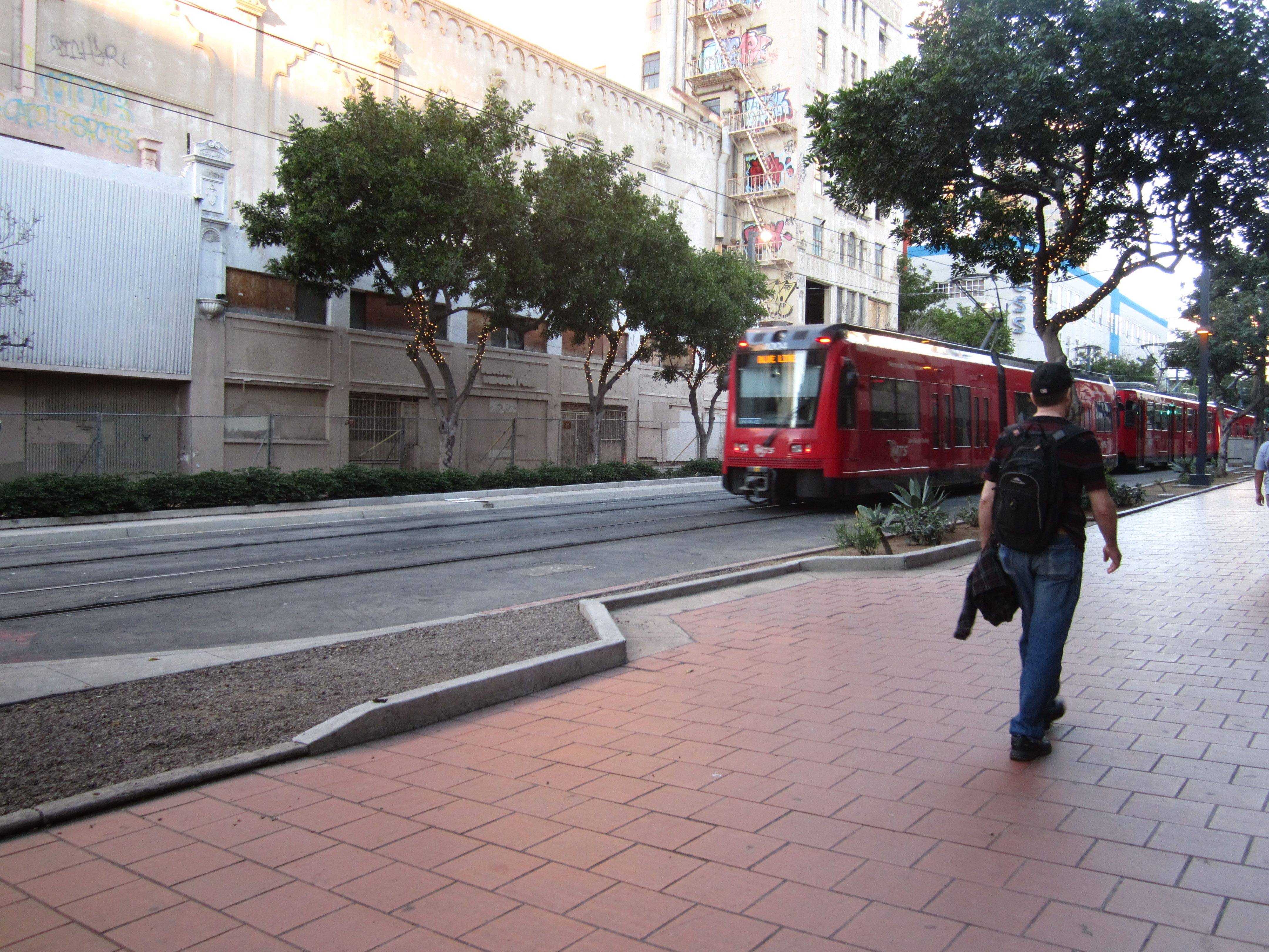 beautifulsunday san diego trolley fitinfun steemit4.JPG