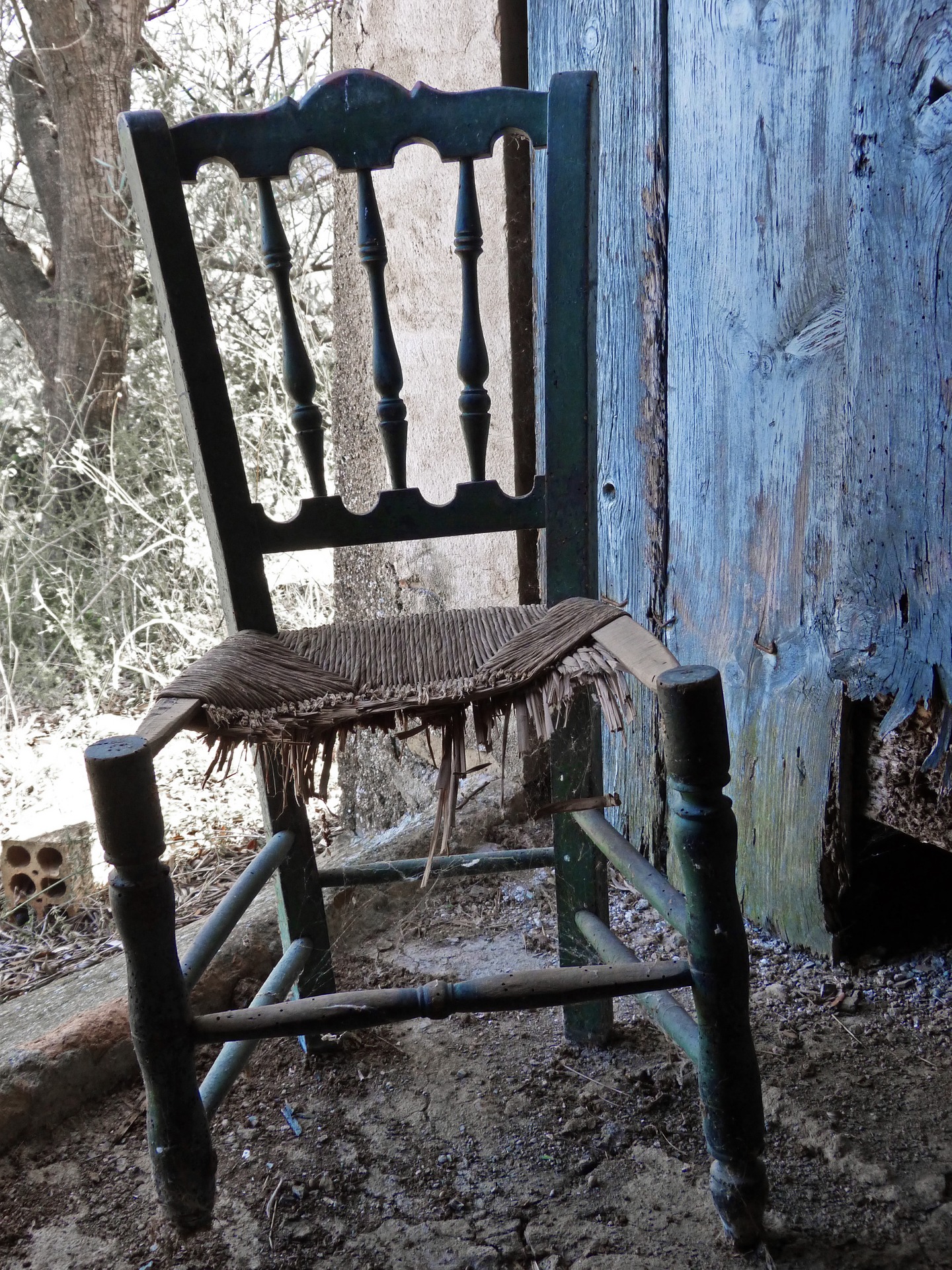 broken-chair-1920.jpg