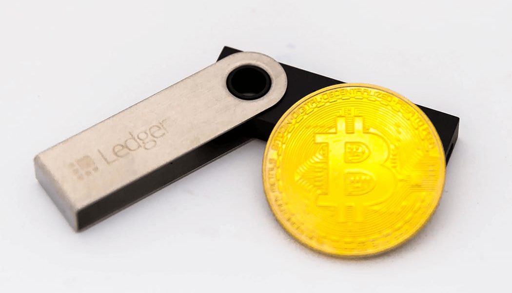 bitcoin-ledger-wallet-1050x600.jpg