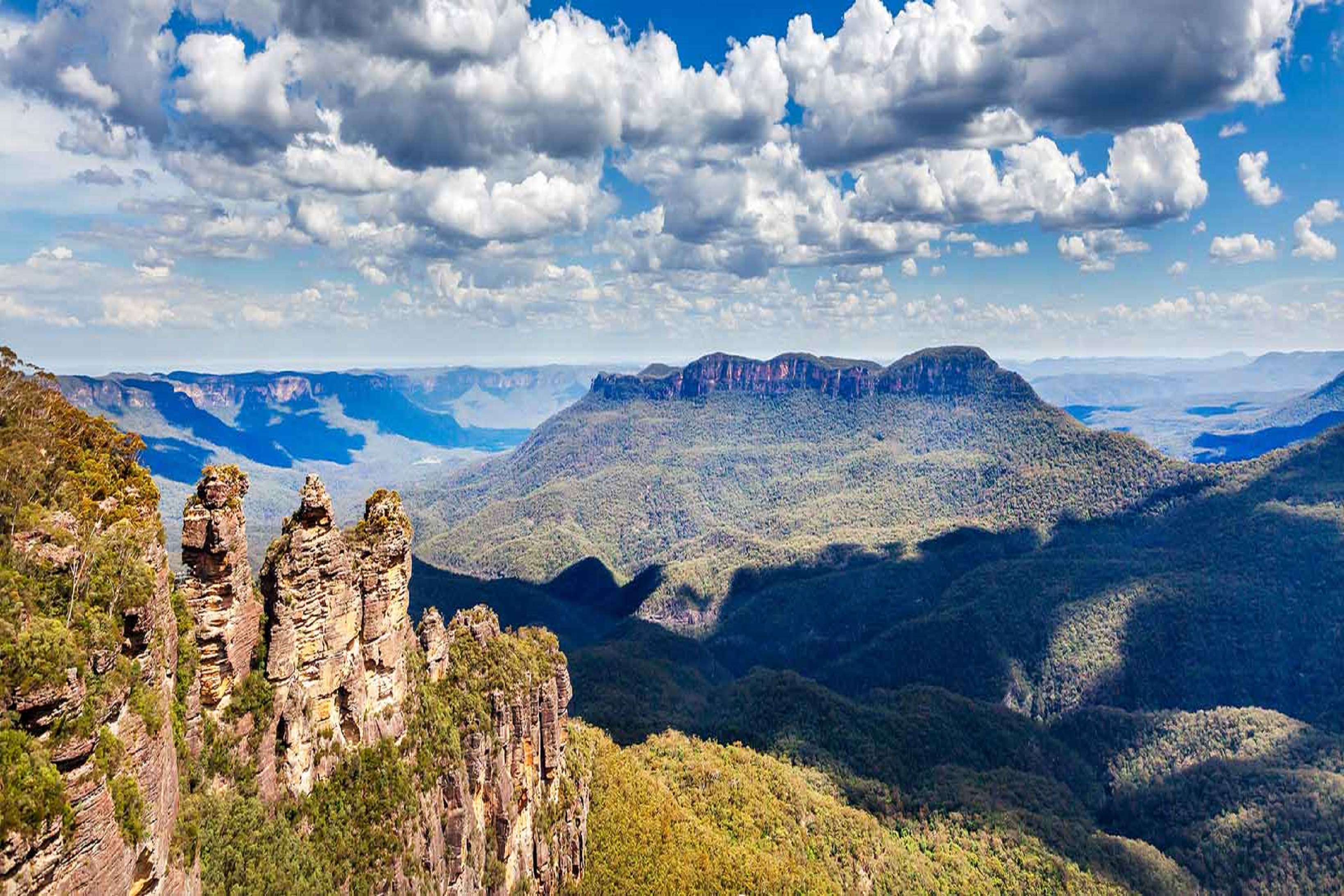 Three-Sisters-in-Blue-Mountains-Hero.jpg