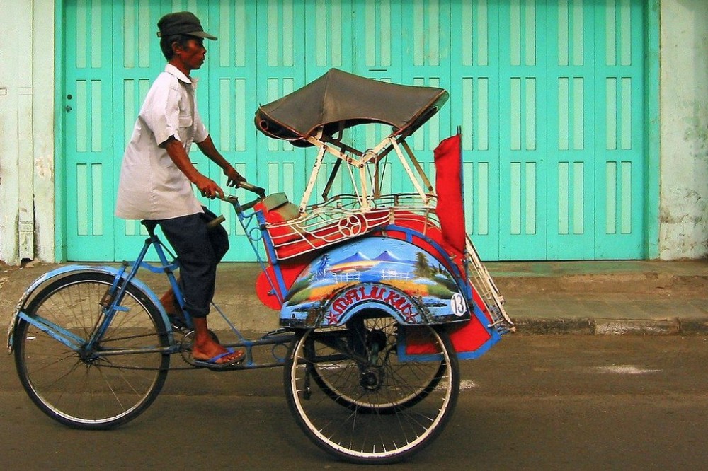 large-becak-2-6de9fb825eaa61db8ebb8d4f5baad791.jpg