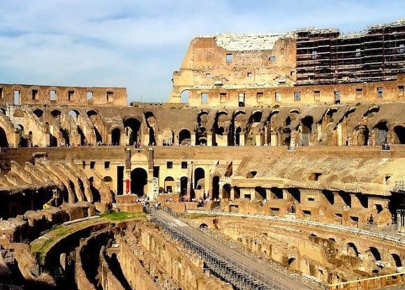 colosseo-itinerario-roma-1-giorno-a-piedi.jpg