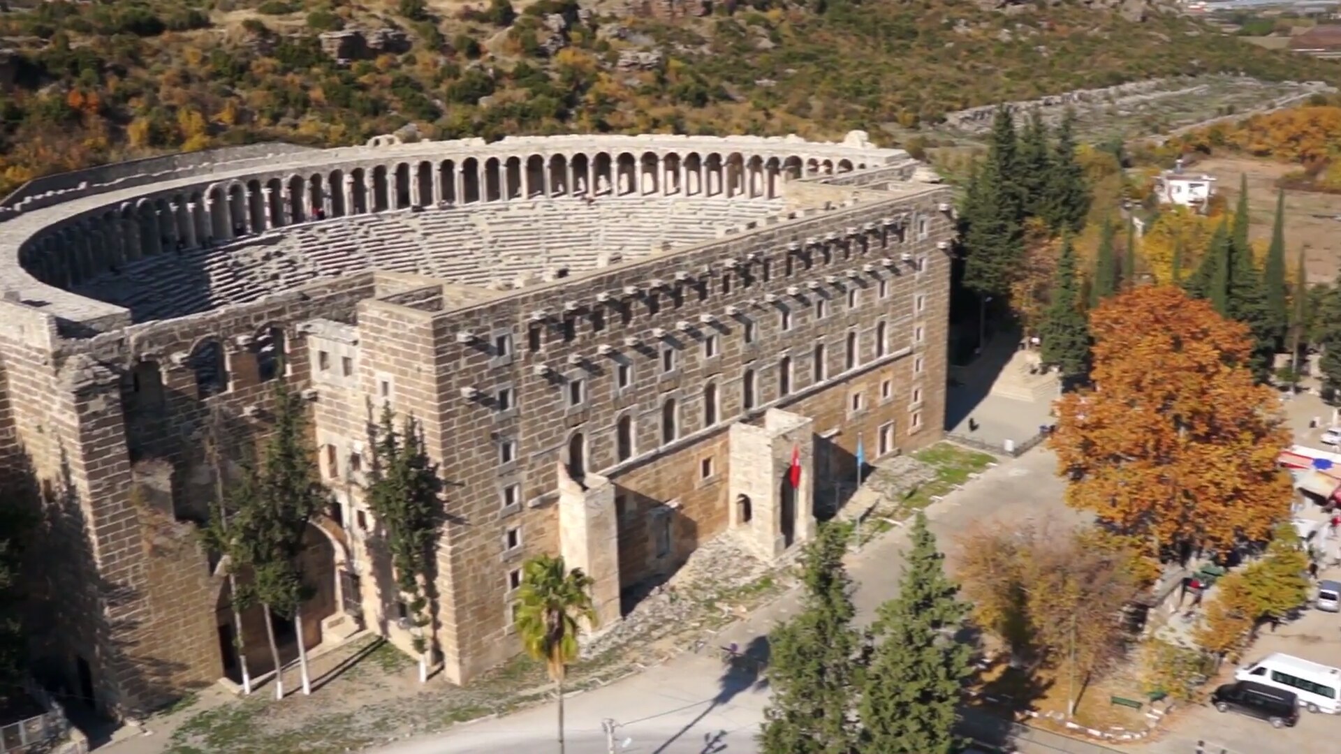 Aspendos-Nasıl-Gidilir-Ziyaret-Saatleri-ve-Giriş-Ücreti.jpg