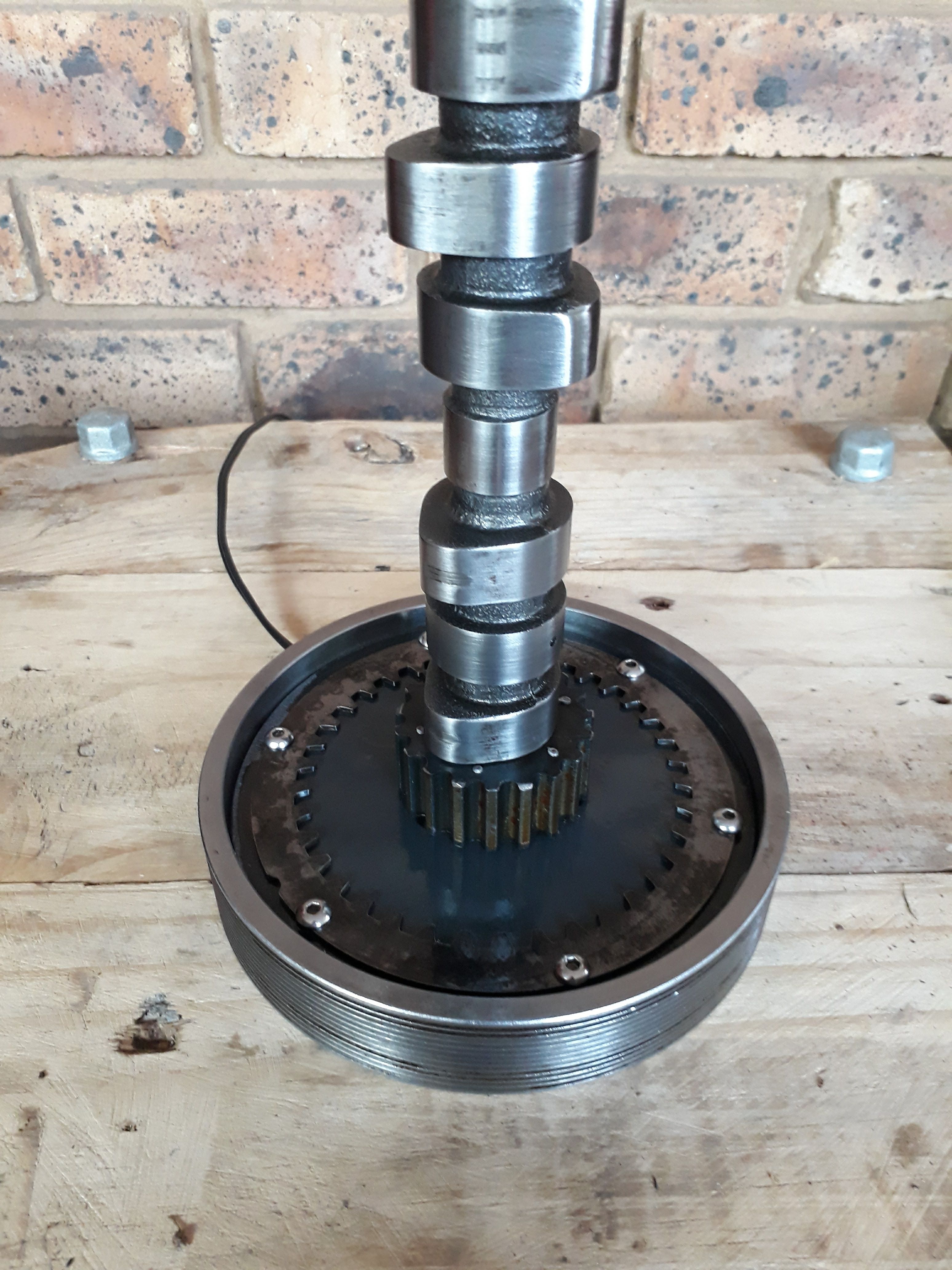 Industrial Camshaft Lamp Base.jpg