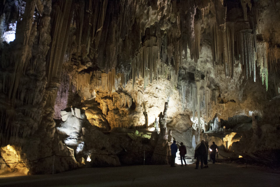 nerja-cave1.jpg