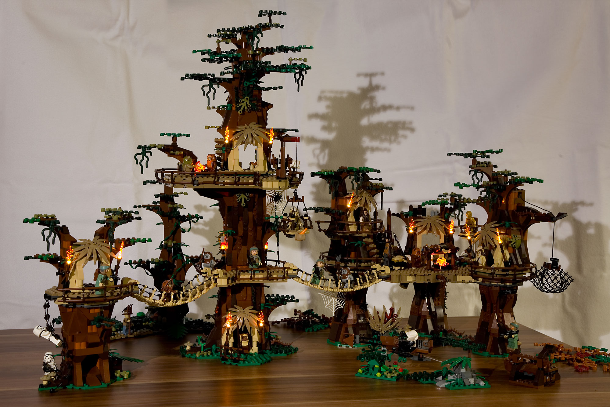 LEGO modded 10236 Ewok Village with LED lit flames and fires