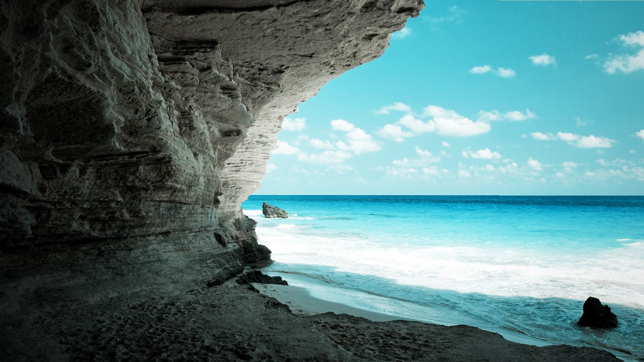 Amazing-beach-desktop-wallpaper-hd-iphone-mac-2560x1440.jpg