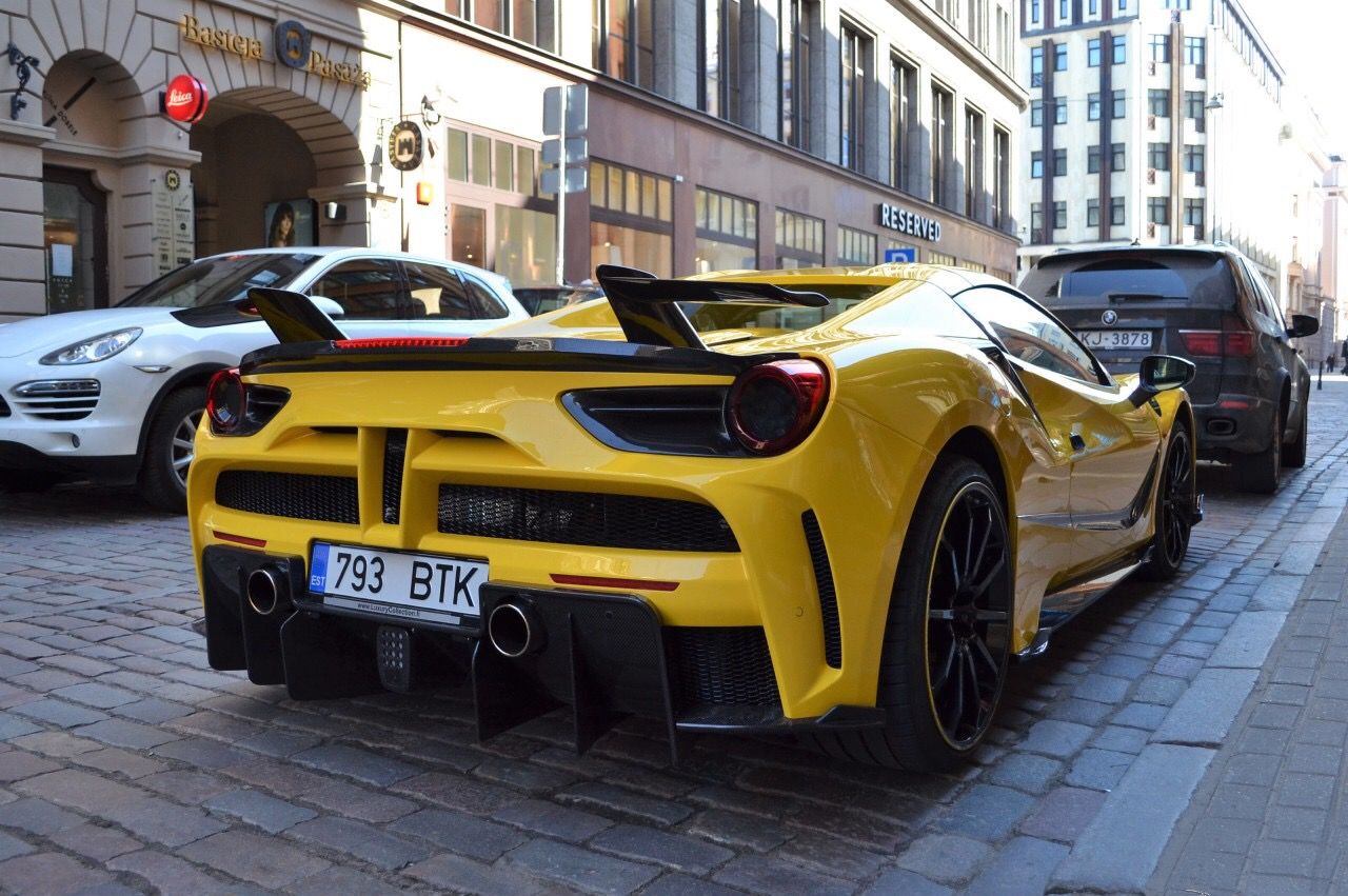 Ferrari 488 Mansory