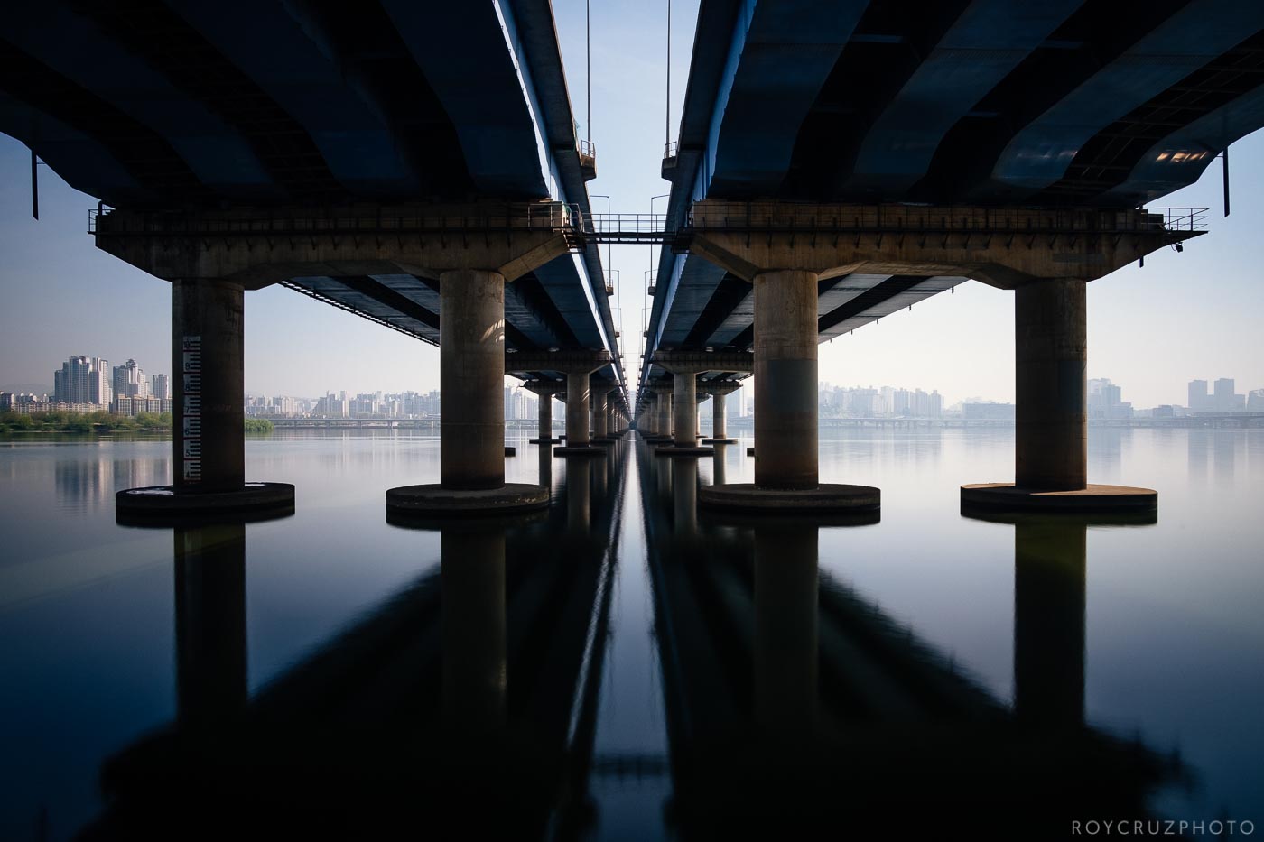 Seoul Hangang Yeouido Bridge-1.jpg