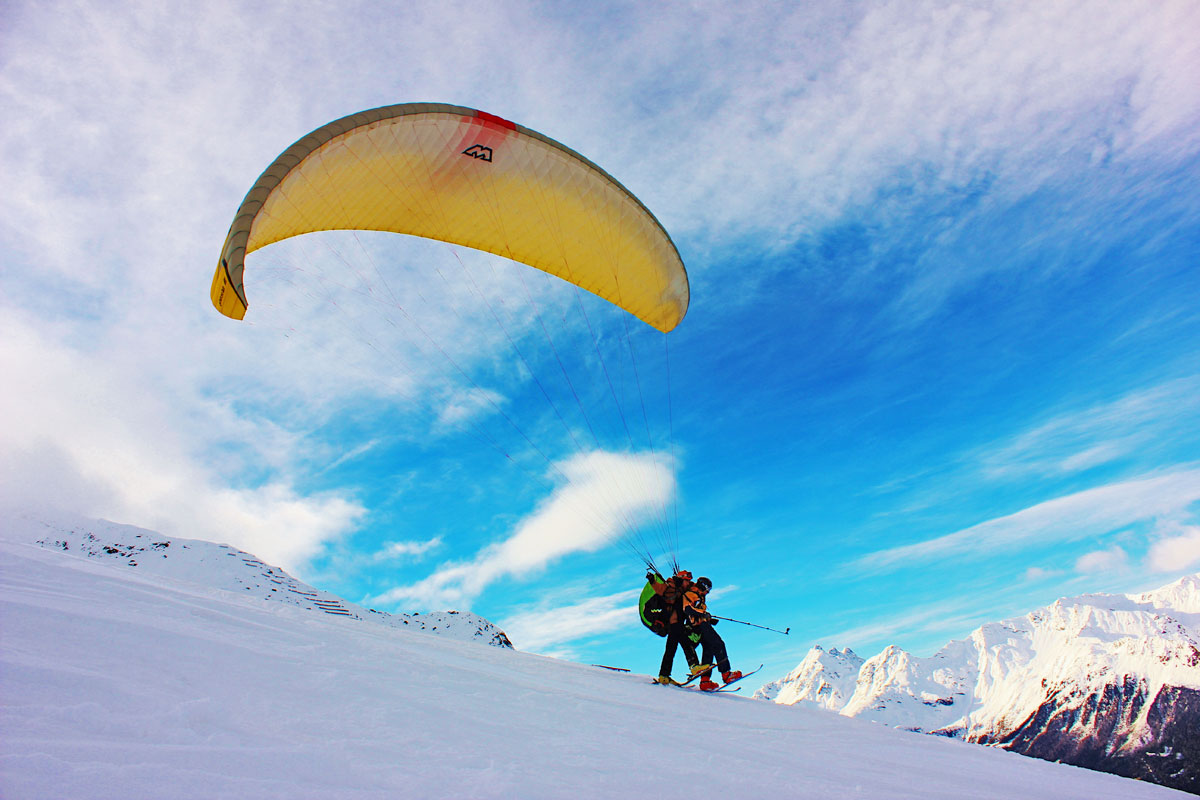 ski parachute.jpg