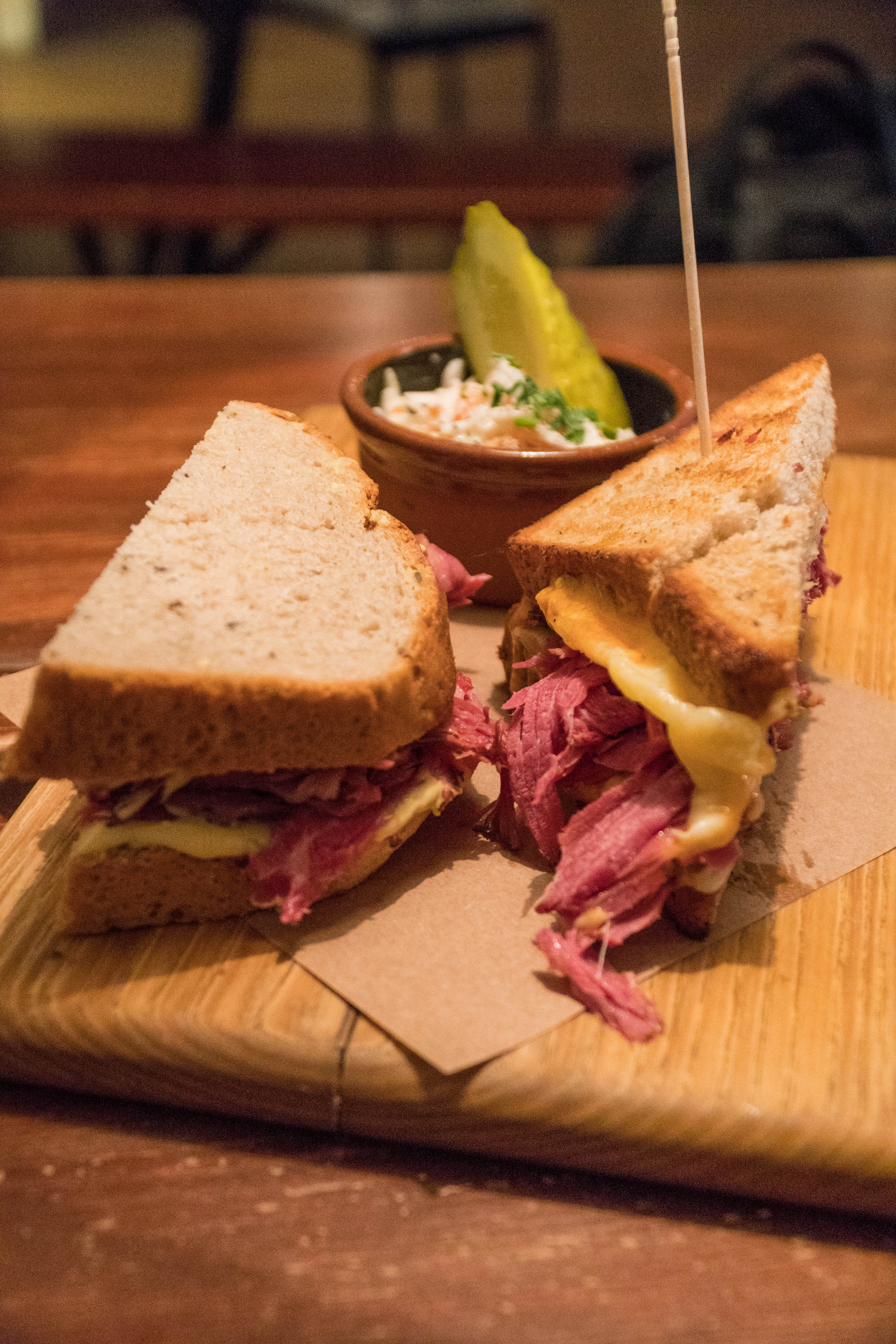 🍔The Best Pastrami Sandwich in Berlin ? Food insider Berlin — Steemit