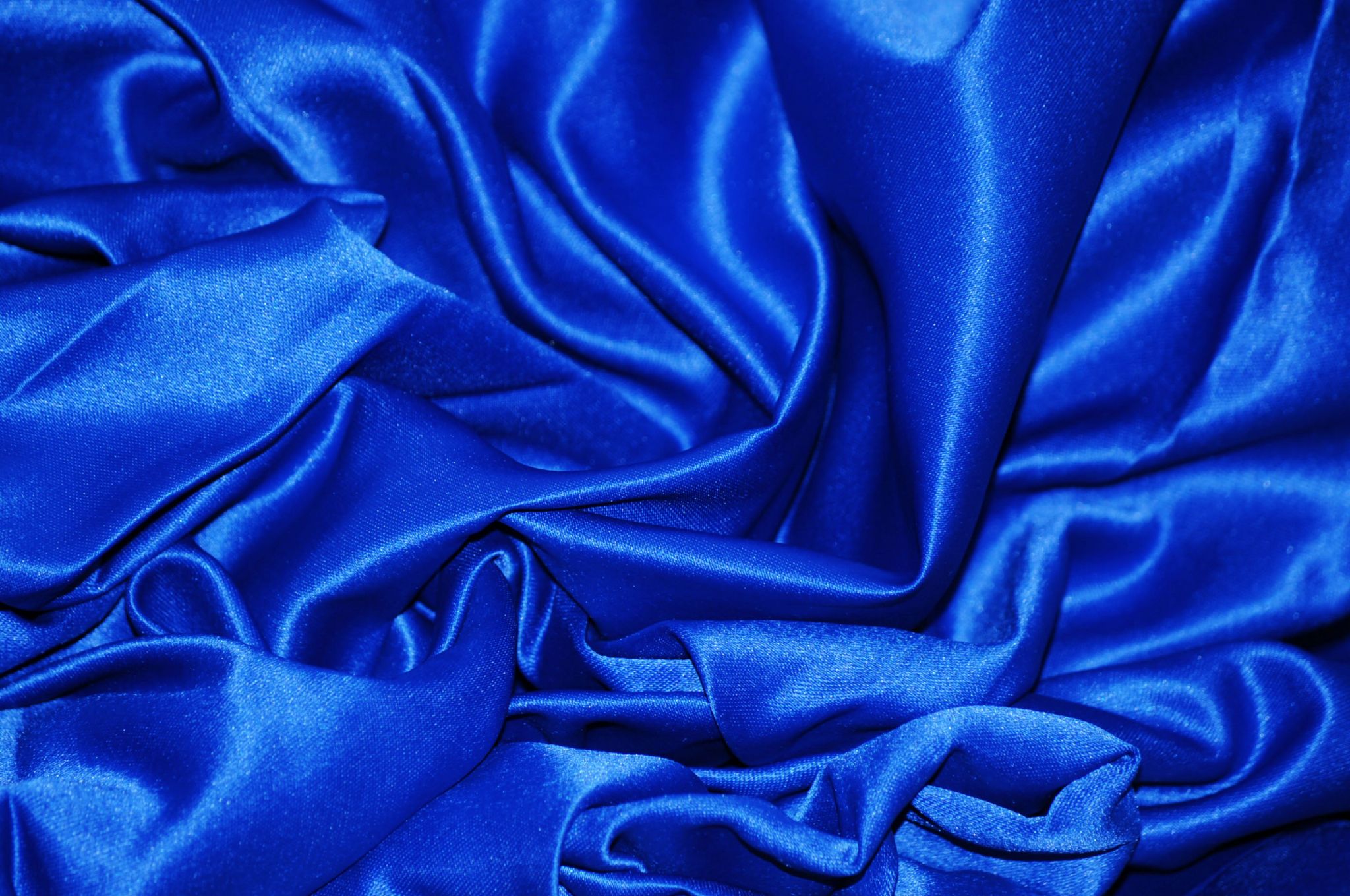 Royal Blue Color Meaning: The Color Royal Blue Symbolizes Empathy and  Dependability - Color Meanings