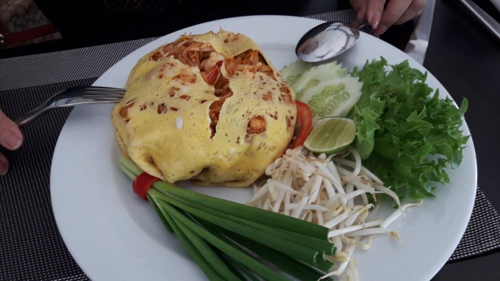 Novotel Rayong Rim Pae Resort Hotel - Restaurant