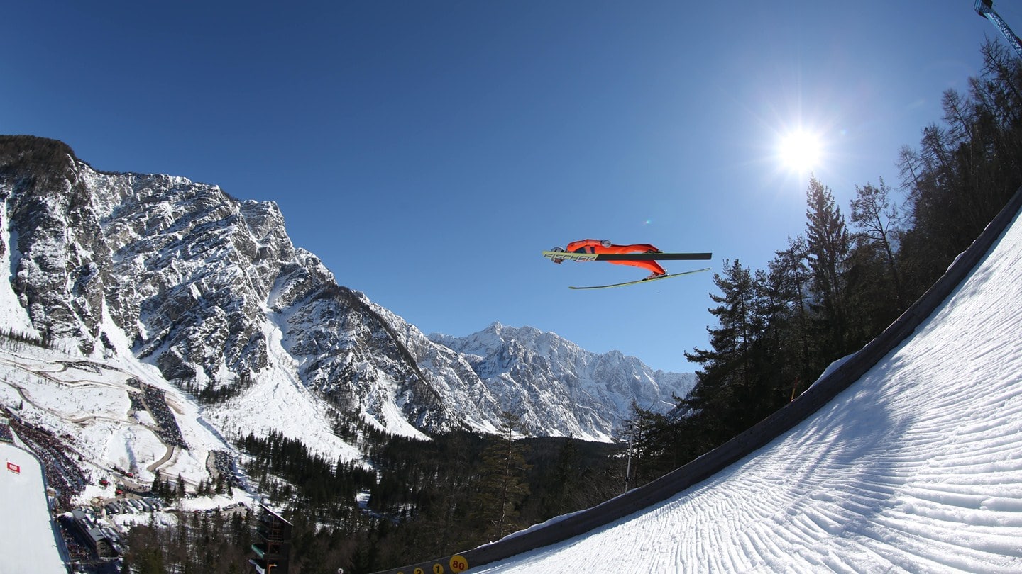 Ski-Jumping-Olahraga-Ekstrem-Yang-Penuh-Bahaya-1.jpg