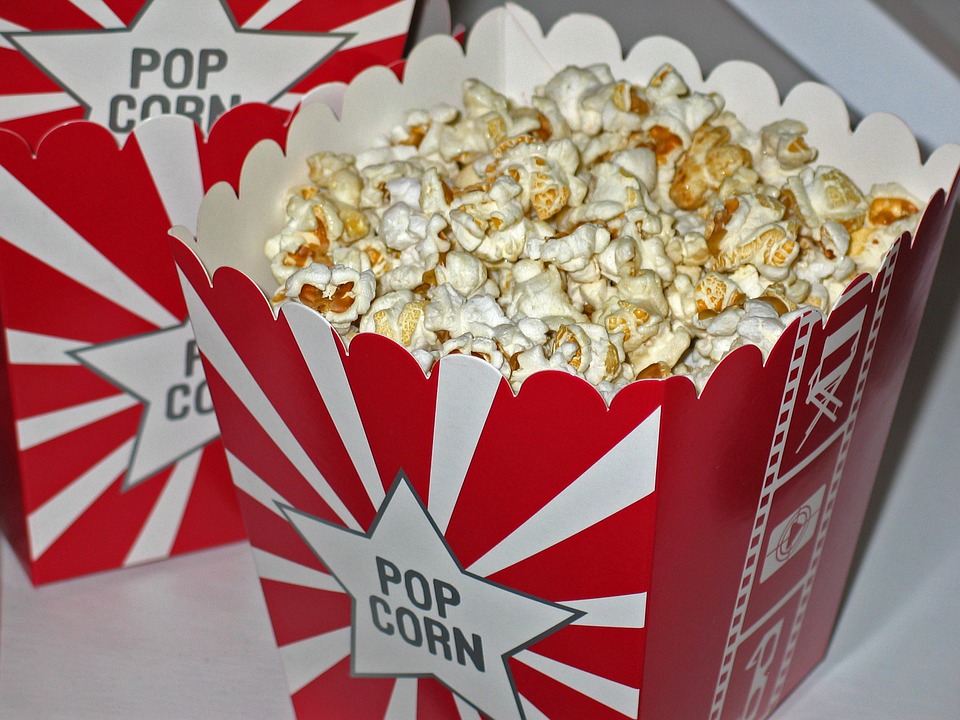 Cinema-Food-Nibble-Corn-Sweet-Popcorn-Snack-1095657.jpg