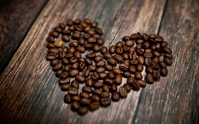 good-morning-coffee-coffee-heart-shaped-decorations.jpg