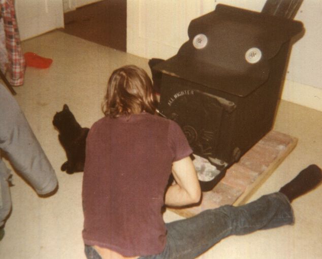 David, Crispy All nighter stove Dec. 1978.jpg